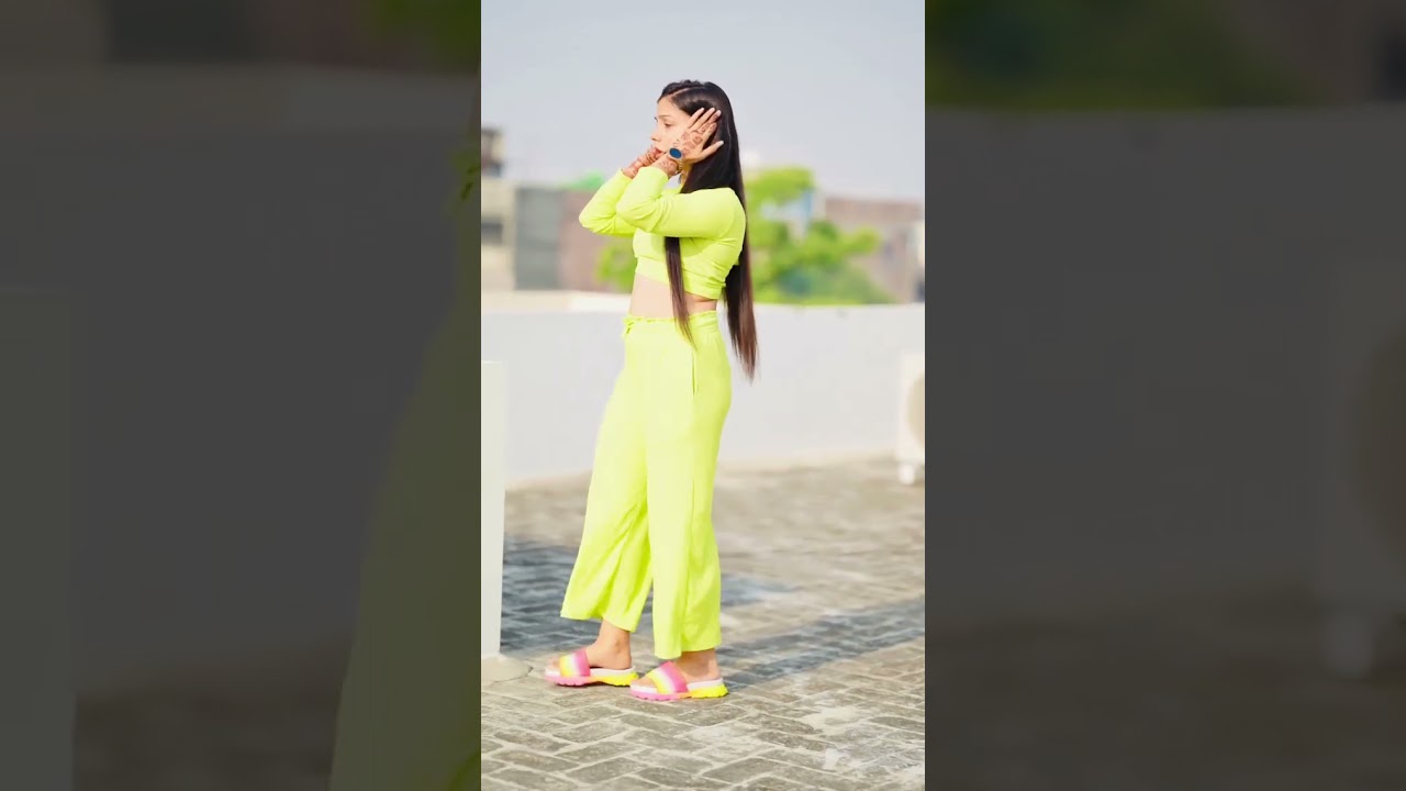 isonia hooda new Instagram reels Instareels hot girl trending Insta video #short #trending #shorts