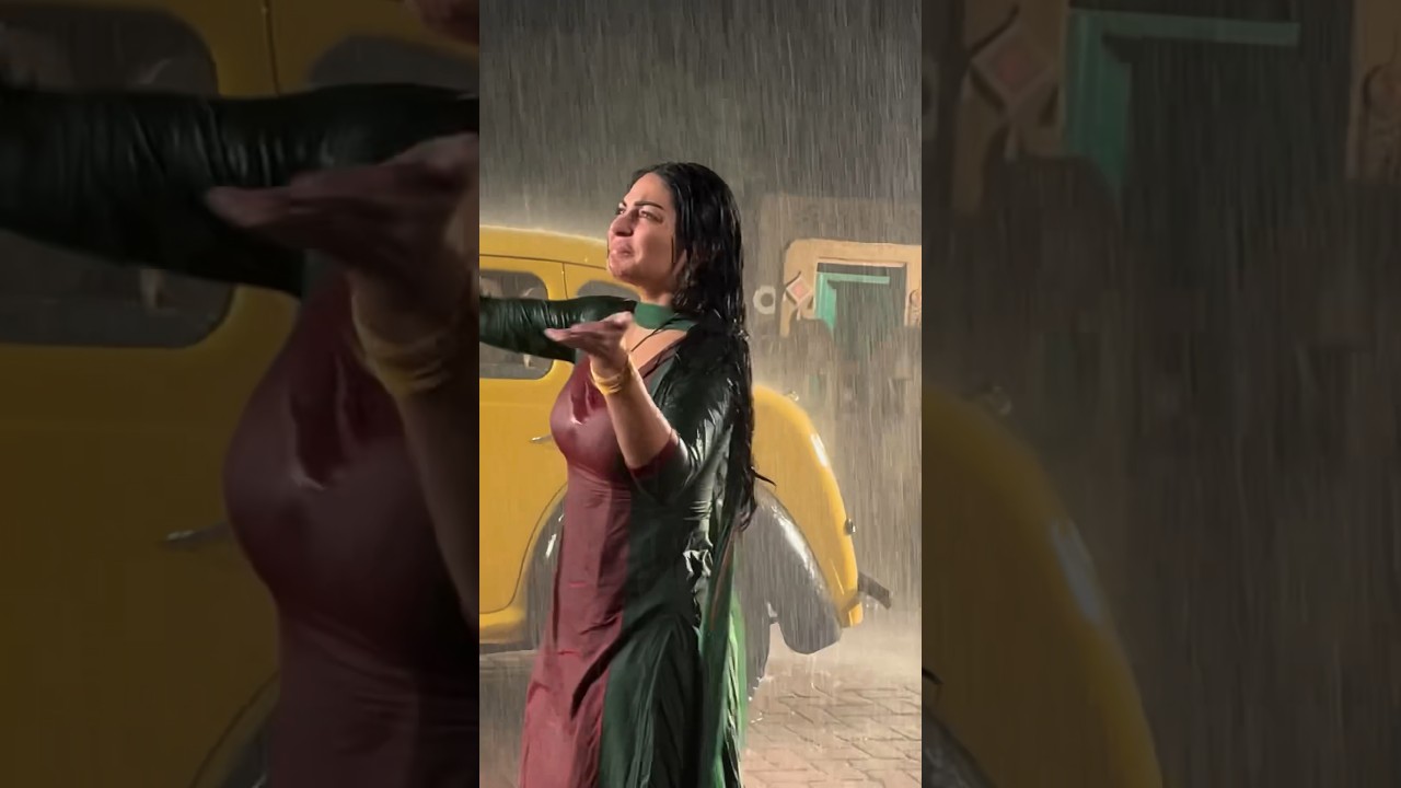 Gorgeous Neeru Bajwa Dancing In Rains On Haye Juliet 😍💃🏻 #youtubeshorts #ytshorts #ytshortsindia